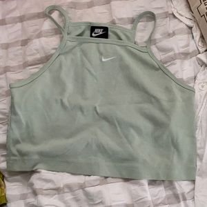 Nike Crop Top